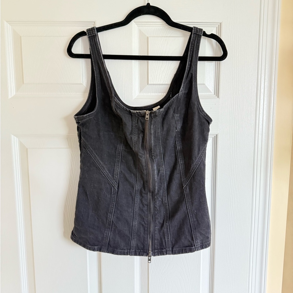 OPEN TO OFFERS!! Universal Thread Black Fitted Corset Like Top